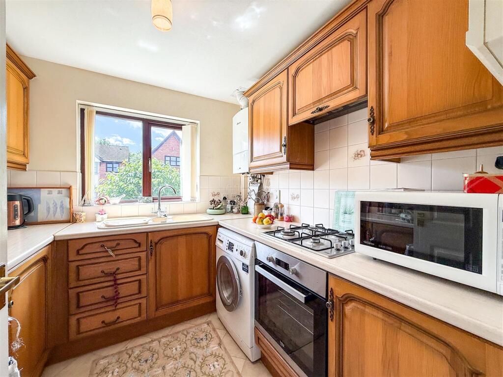 Chelsea Close, Biddulph, ST8 6UA - Ansicht 5