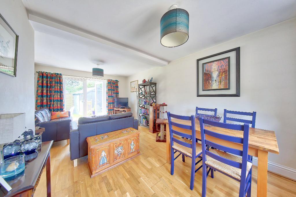 Haynt Walk, Wimbledon Chase, SW20 9NX photo 2