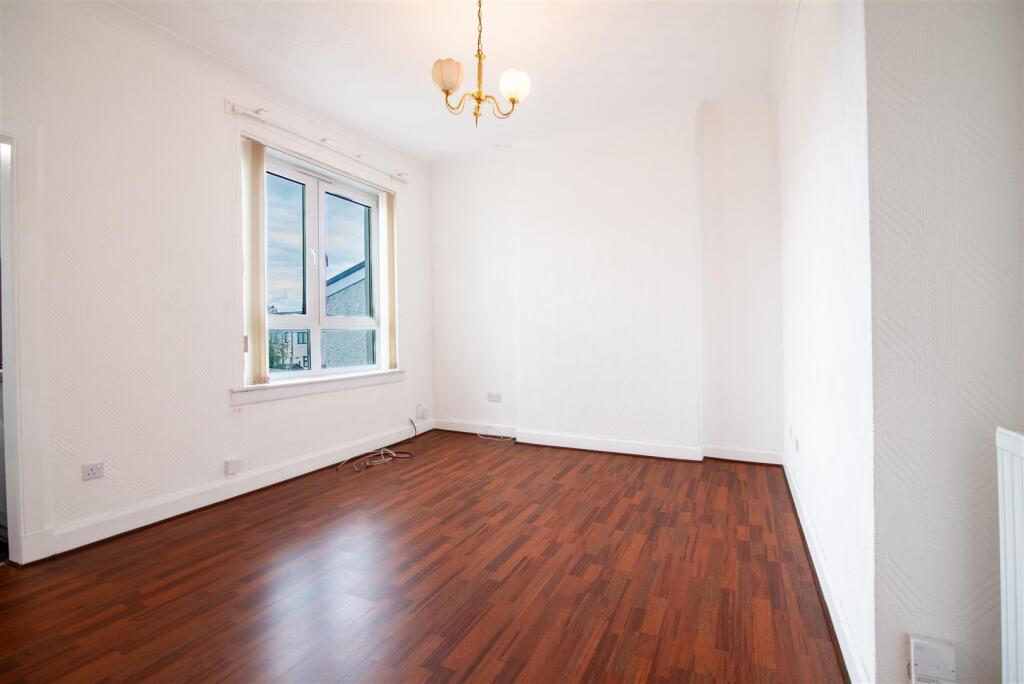 Apartment in Motherwell - View 2