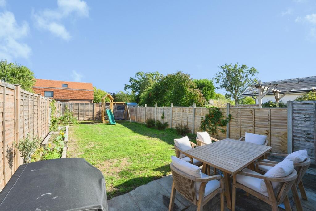 House in Reigate and Banstead, Surrey - View 5