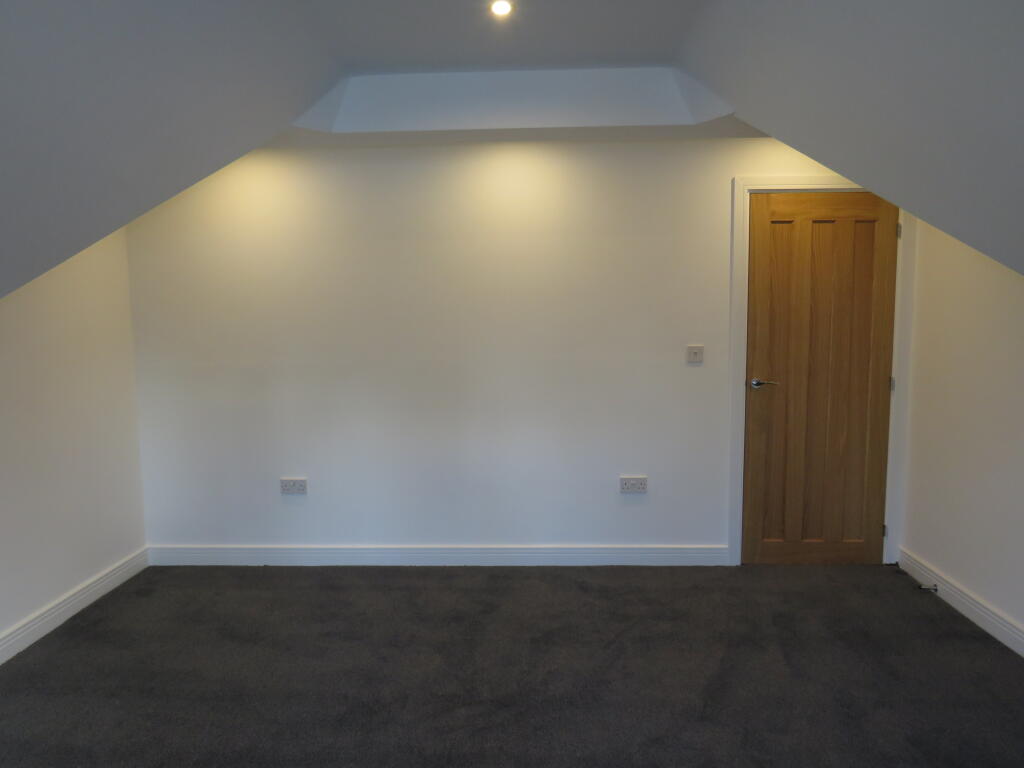 Apartment in Birmingham - View 5