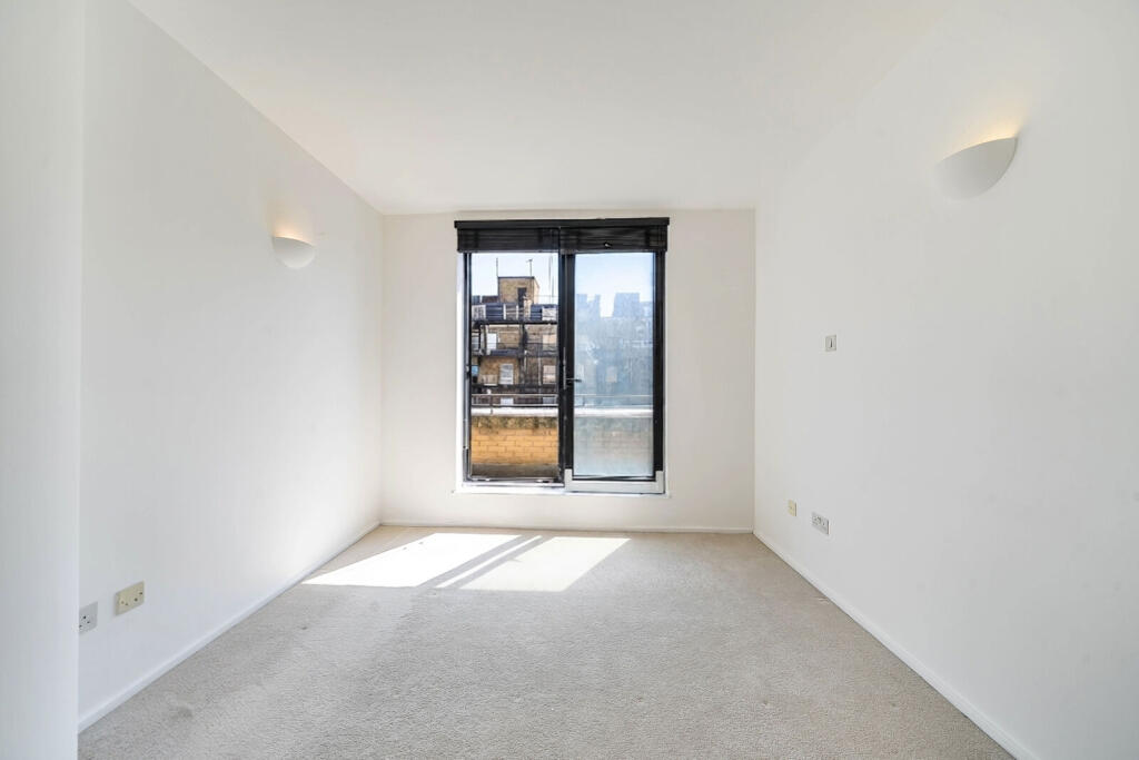 Apartment in London, Royal Borough of Kensington and Chelsea - View 4