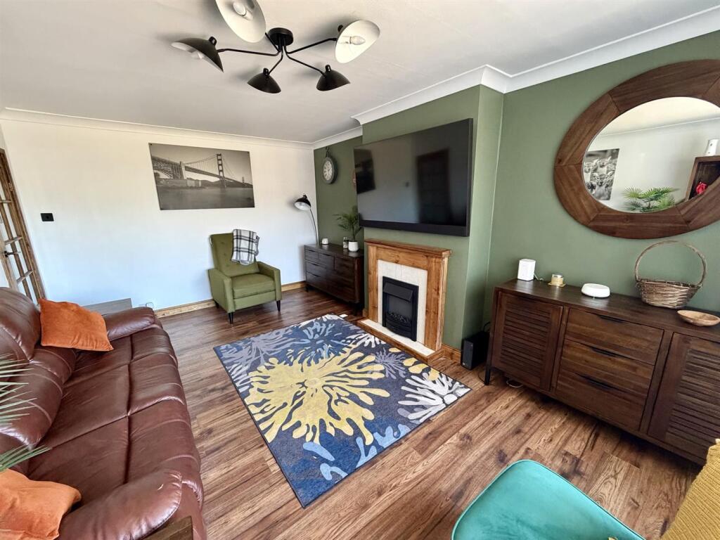 House in Calderdale, Blackley - View 5