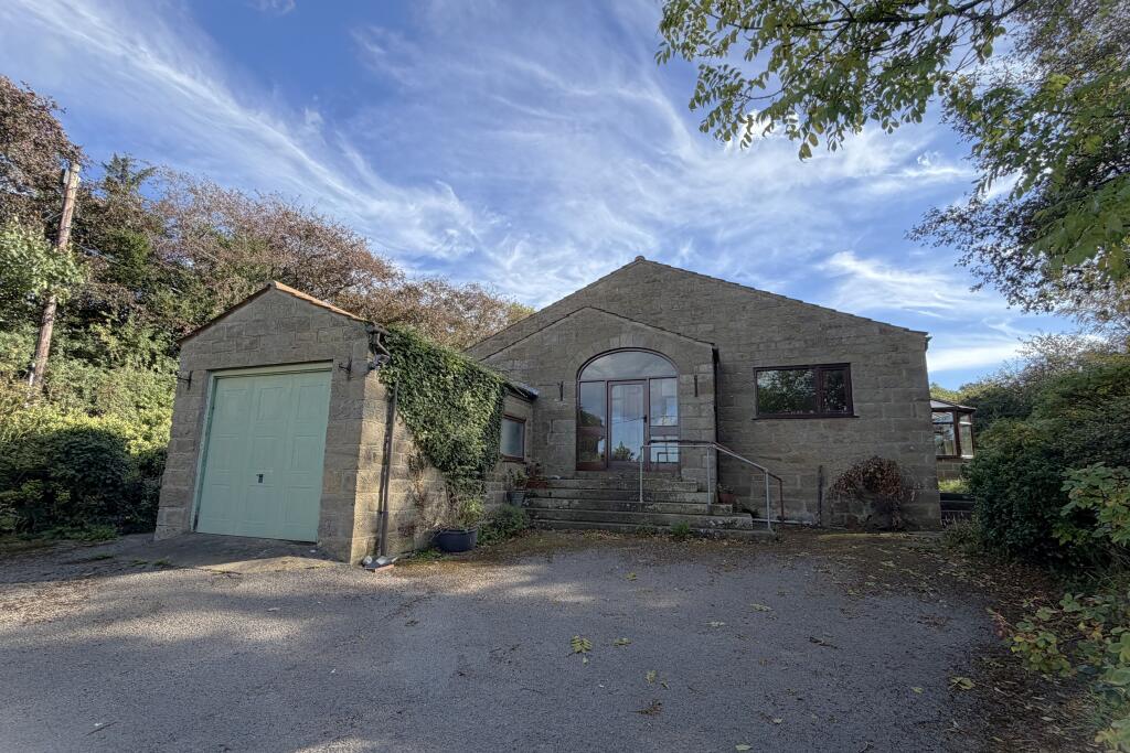 Main image of property: Brackengarth, 33 Eskdaleside, Sleights, Whitby, North Yorkshire, YO22 5EP