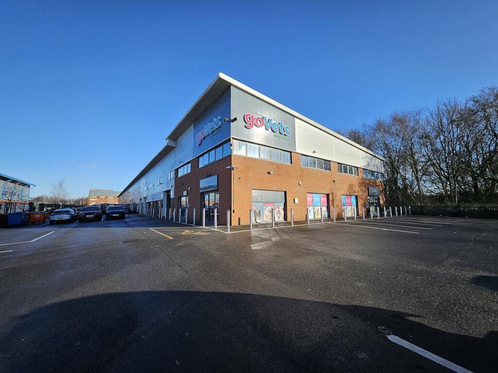 Main image of property: Unit 1-2, James Street, Varley Business Centre, Manchester, M40 8EL