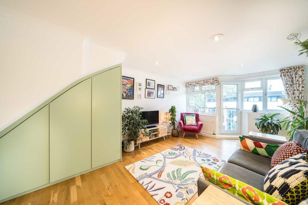 Apartment in London - View 2