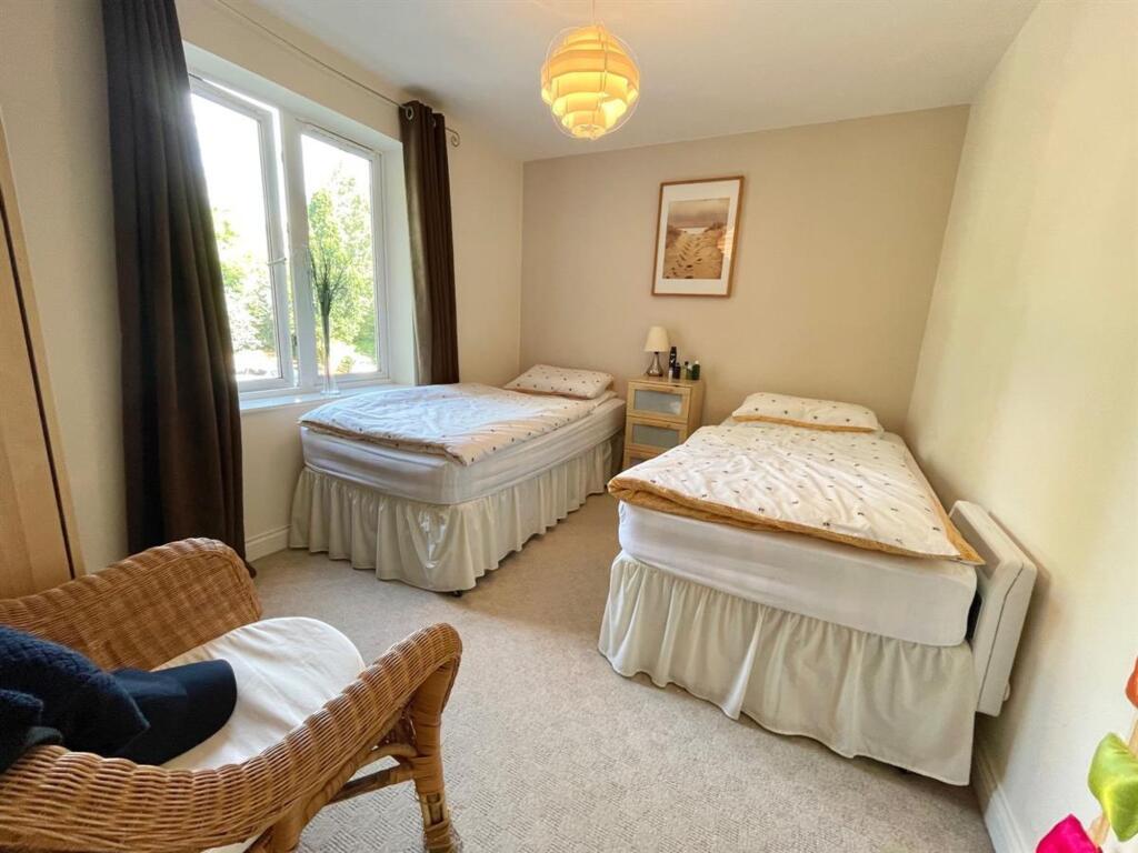 Apartment in Dorchester - View 4