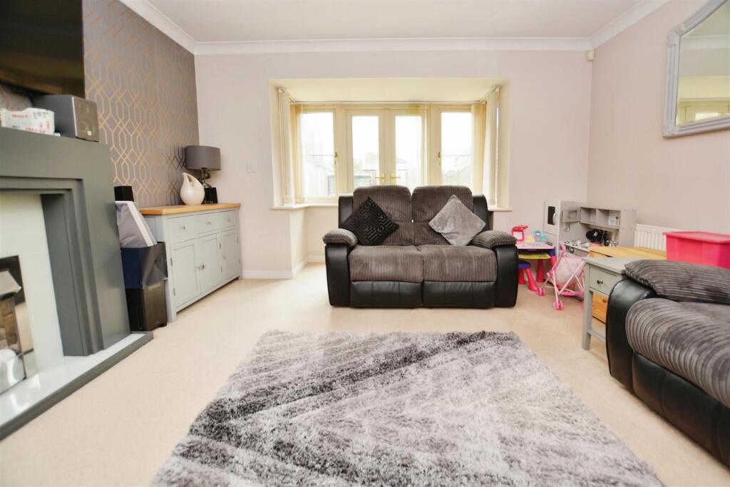 House in Doncaster, Crowle and Ealand - View 4