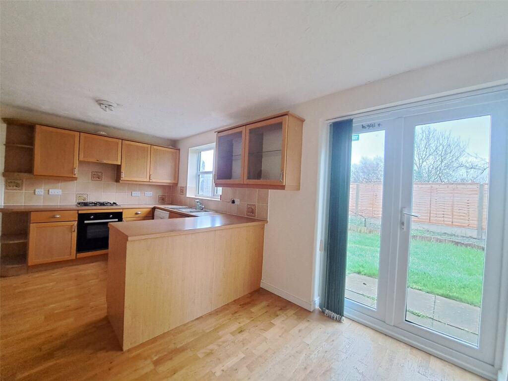 Bathurst Close, Burnham-on-Sea, Somerset, TA8 - More