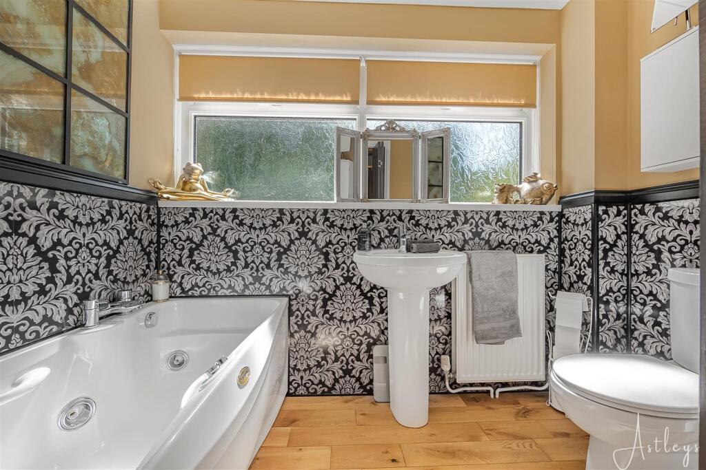 House in Swansea - View 5
