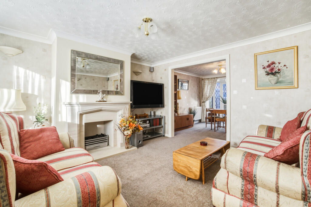 House in Bishop's Stortford, Hockerill - View 4