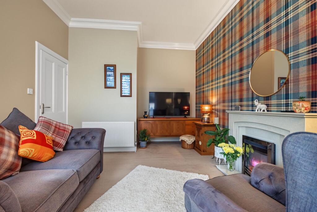 House in Kilmarnock, South Ayrshire - More
