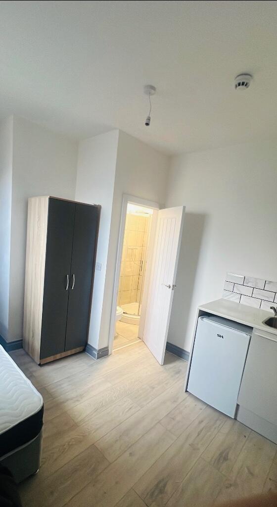14% Net Yield, £45'000 Pa Net Rent, Wood Lane, Birmingham, B20 photo 3