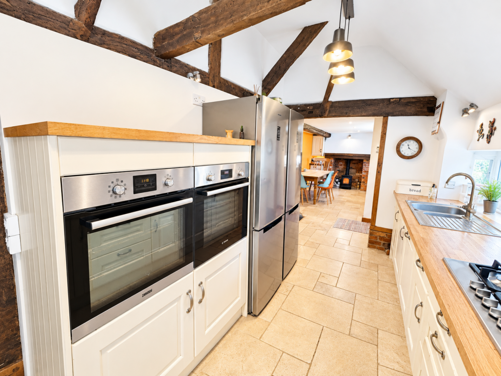 House in Tonbridge - More