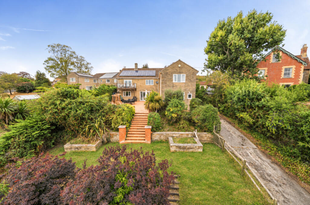 West Hill, Wincanton, BA9 photo 2
