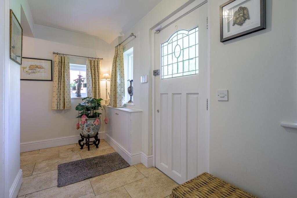 House in Birmingham, The Calthorpe Estate, Harborne - More