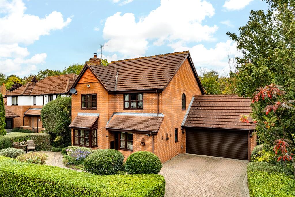 Main image of property: Cloudberry, Walnut Tree, Milton Keynes, Buckinghamshire, MK7