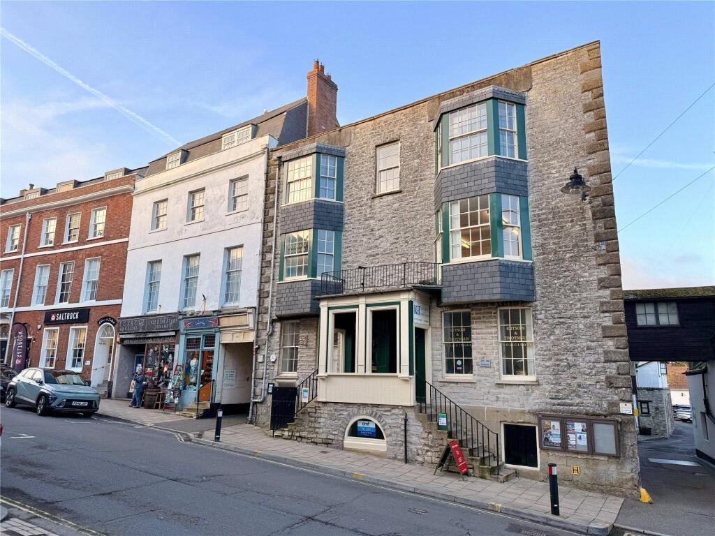 Main image of property: 57-58 Broad Street, Lyme Regis, Dorset