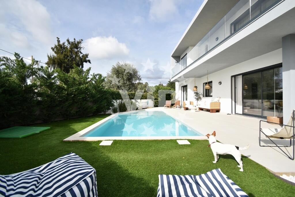 Main image of property: Algarve, Santa Bárbara de Nexe