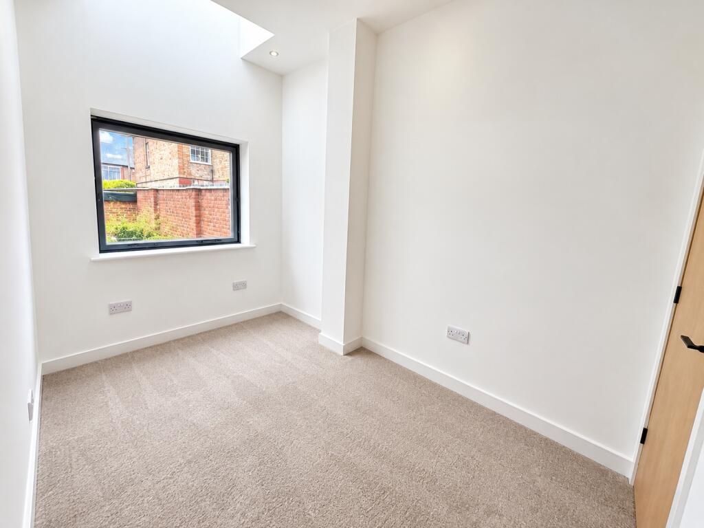 House in Leicester - View 5