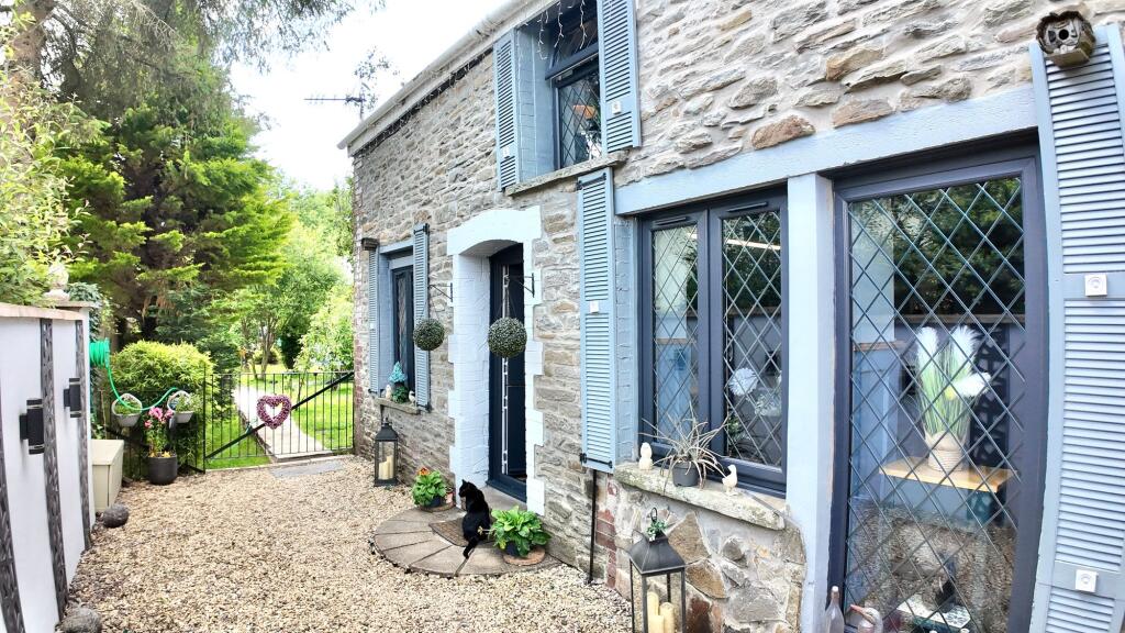 Main image of property: High Street, Argoed, NP12