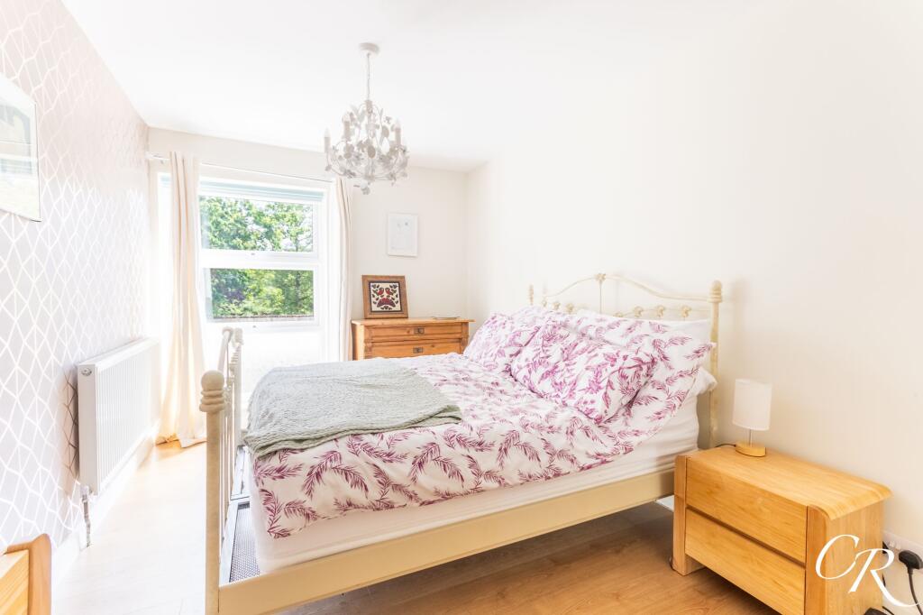 Apartment in Cheltenham, Marle Hill, Prestbury - More