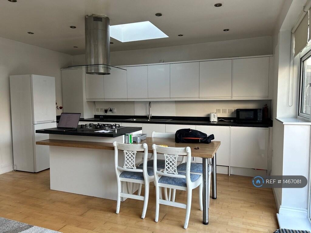 Main image of property: Rugby Avenue, Wembley, HA0