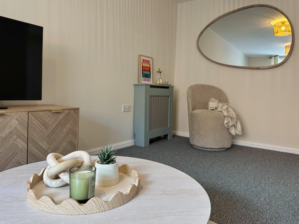 Apartment in Bridgwater, Eastover, Somerset - View 5