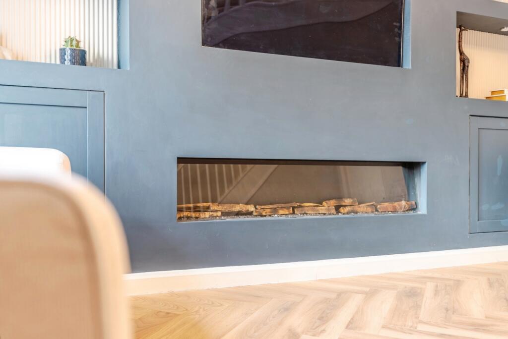 House in Rochdale, Greater Manchester - More