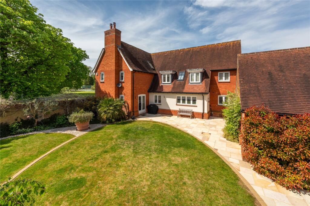 Main image of property: Oakley Gardens, Betchworth, Surrey, RH3