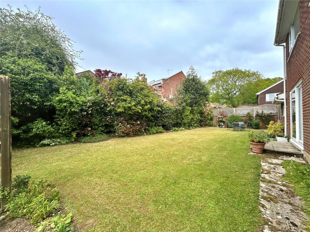St. Marys Close, Bransgore, Christchurch, Hampshire, BH23 photo 3