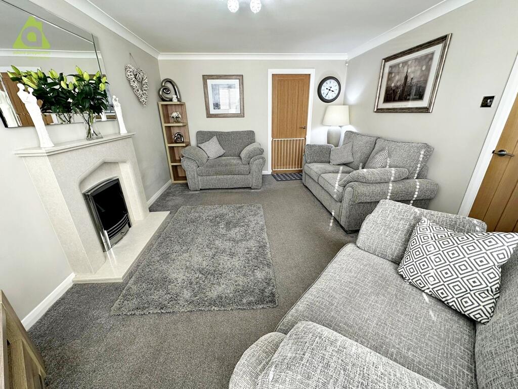 House in Bolton - View 4
