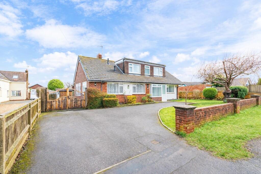 5-bed detached on North Road, Horndean, £600,000