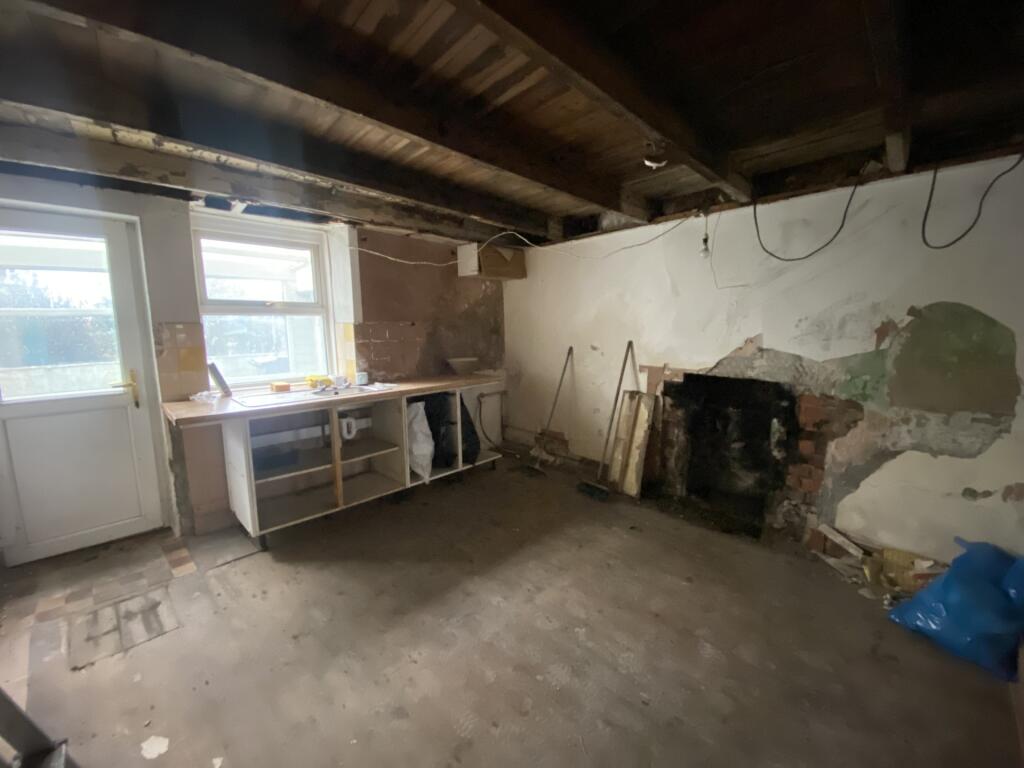House in Truro - View 5