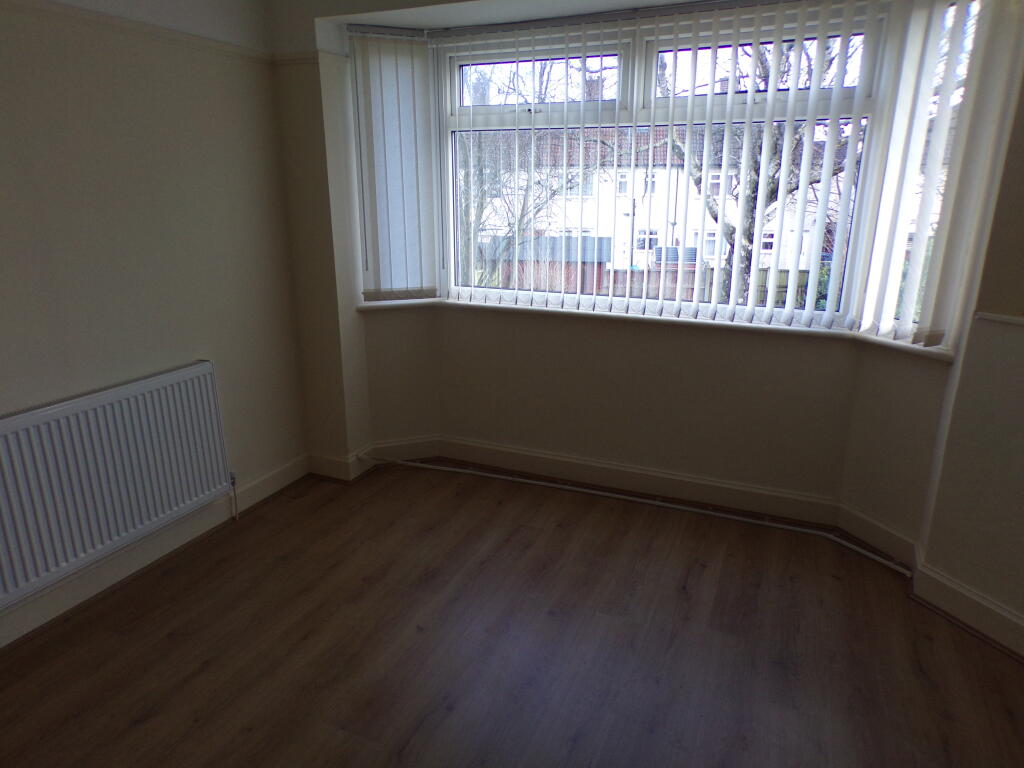 House in Liverpool, Hunts Cross - View 5