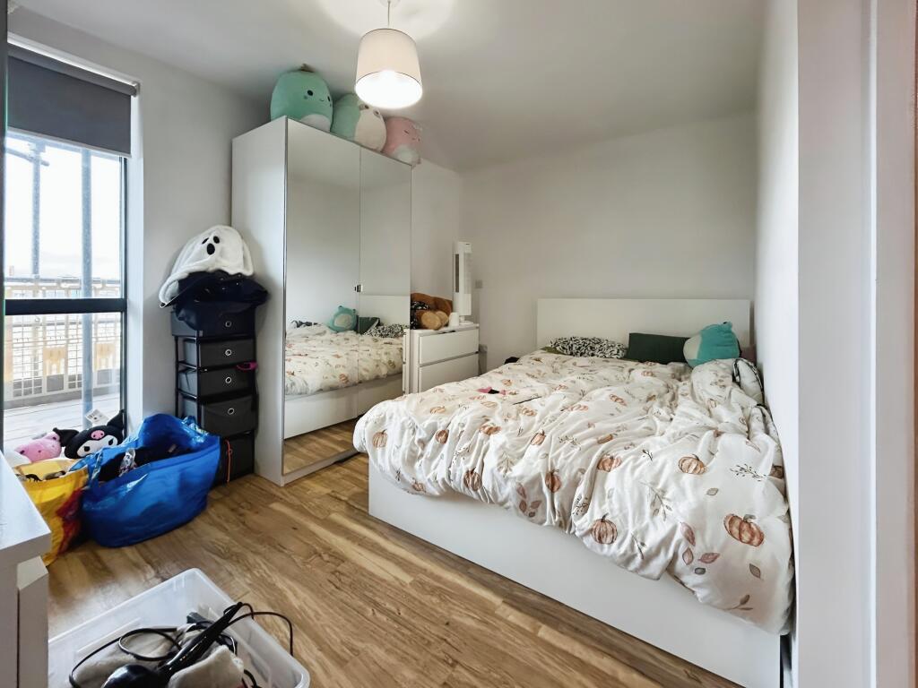 Main image of property: X1 Aire, Cross Green Lane, Leeds, West Yorkshire, LS9