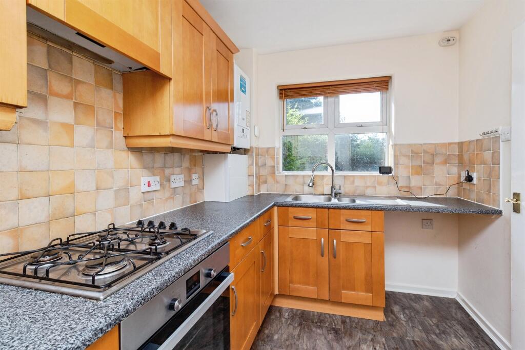 House in Stafford, Beaconside - View 5