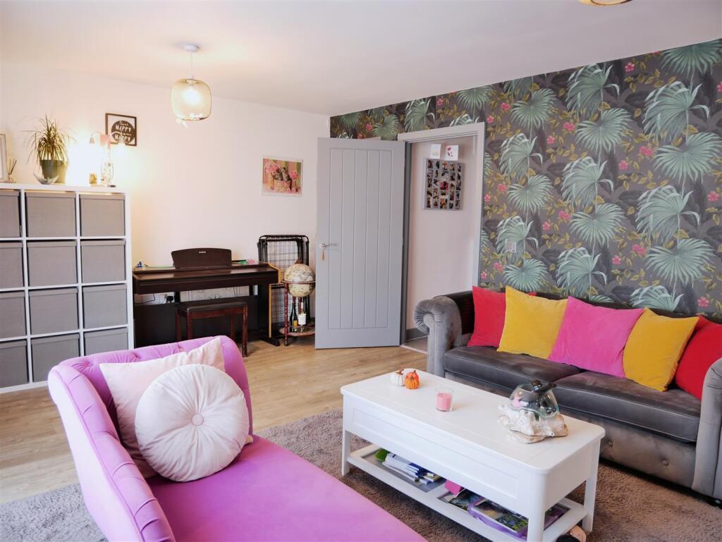 House in Swindon, Calne - View 2