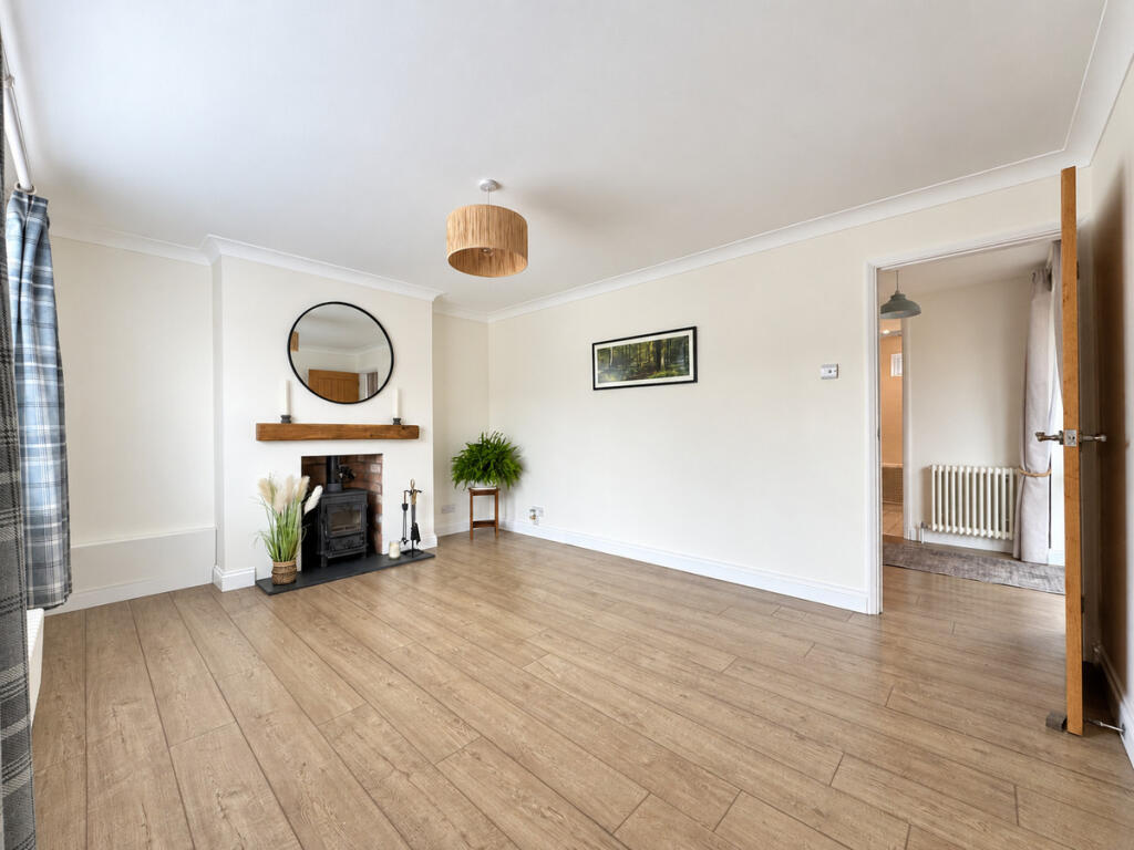 House in Southend-on-Sea - View 5
