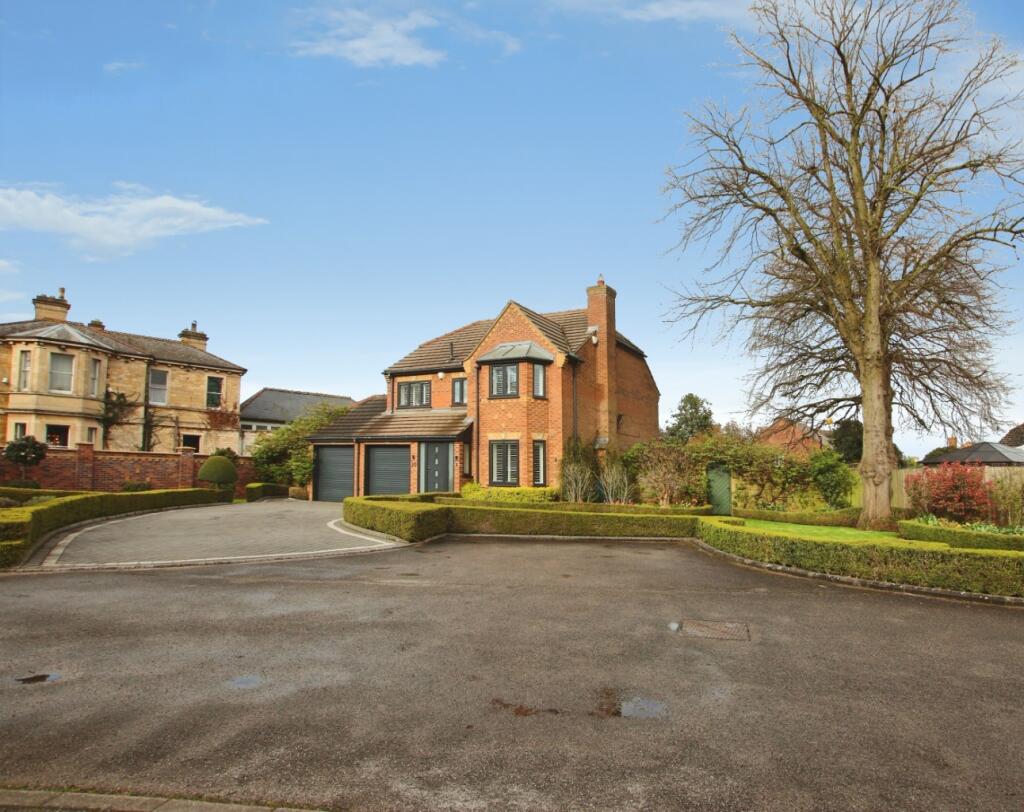 Main image of property: Norfolk Crescent, Bracebridge Heath