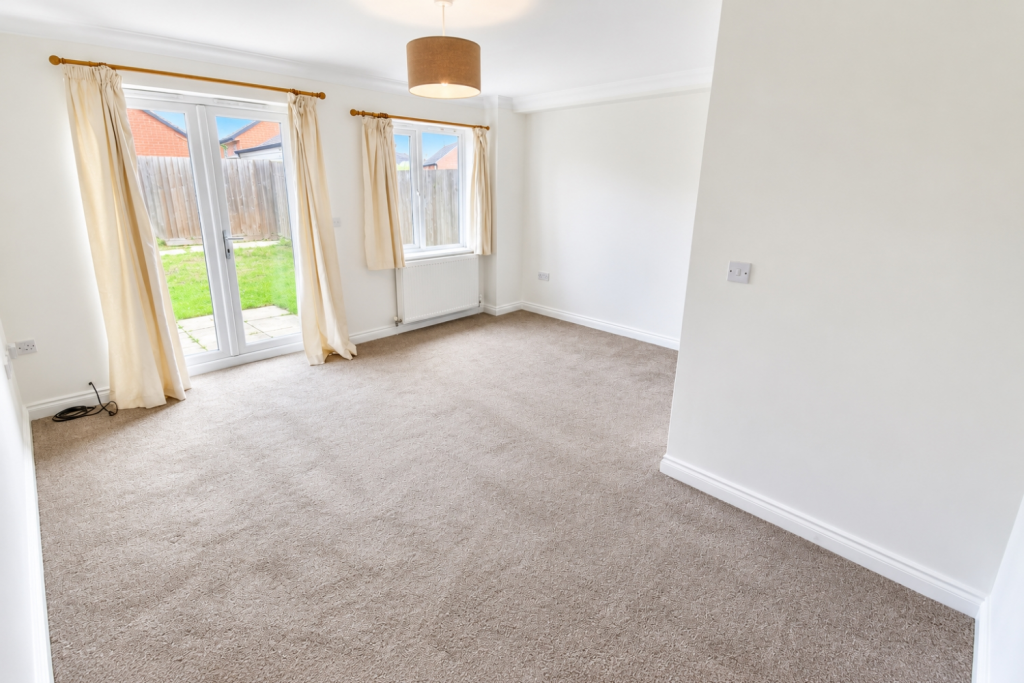 House in Harborough, North Kilworth - More