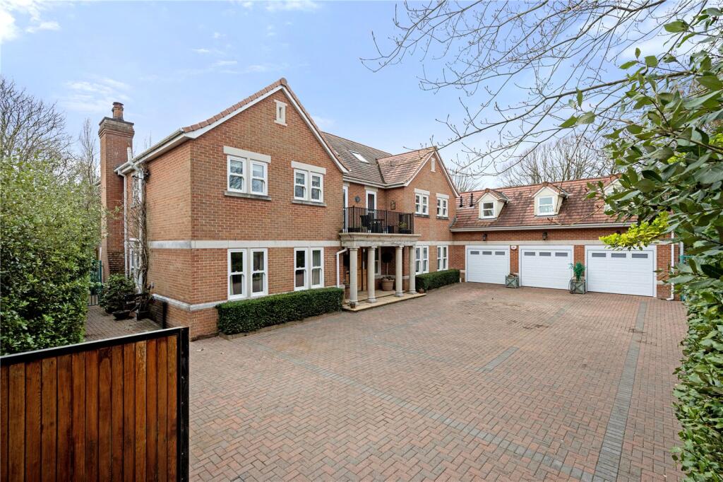 Main image of property: Lockwood Avenue, Poulton-le-Fylde, Lancashire