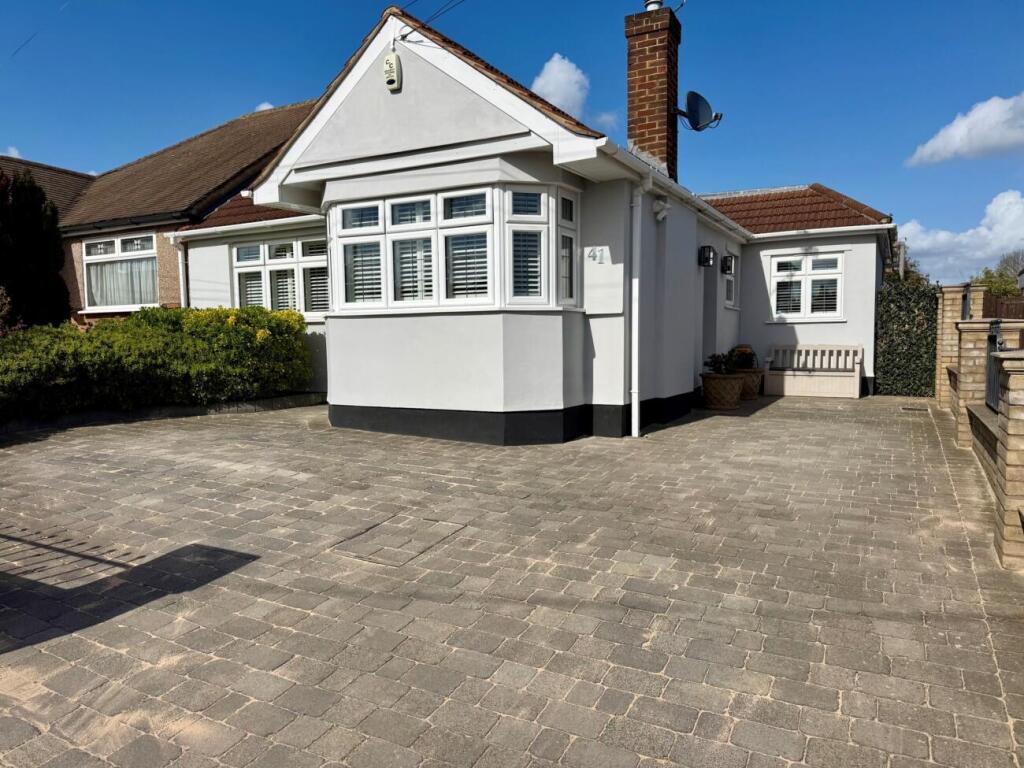 Main image of property: Ascot Gardens, Hornchurch, Essex