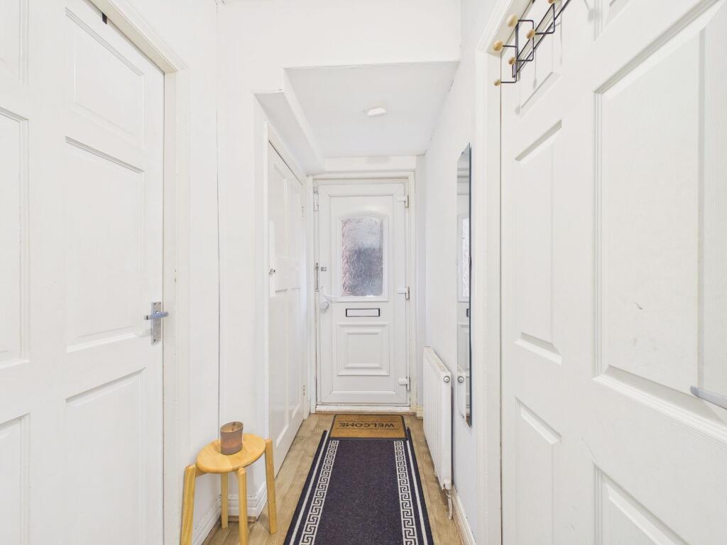 Apartment in Newcastle upon Tyne, St. Peter's - View 5