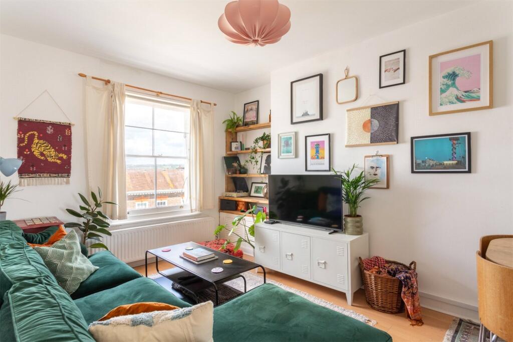 Main image of property: Buckingham Place, Brighton, BN1