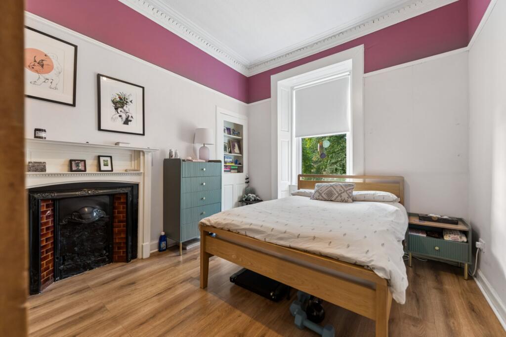 Apartment in Glasgow - More