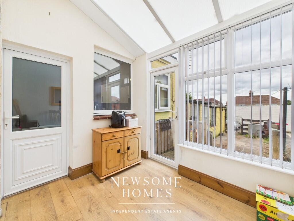 House in Flint - View 3