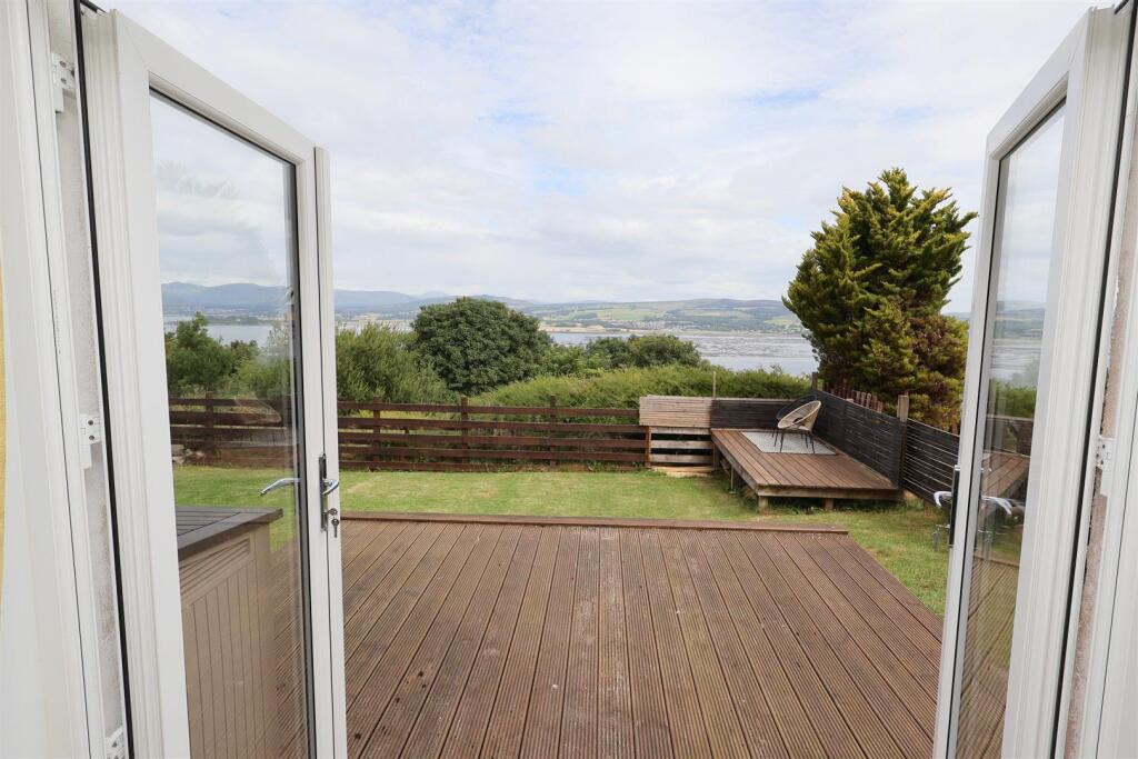 Apartment in Paisley - View 3