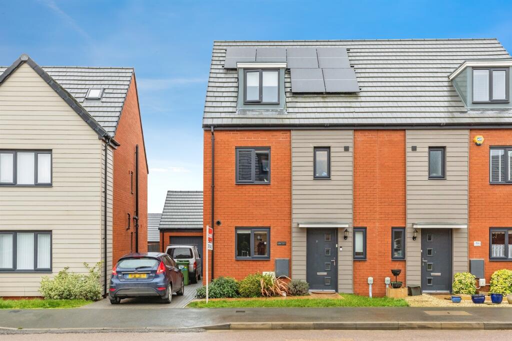 Main image of property: Fitzhugh Rise, Wellingborough