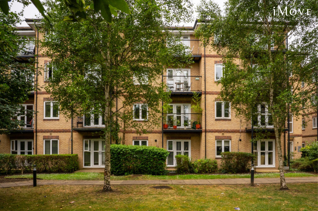 Main image of property: Carfax House, 4 Worcester Close, London, SE20